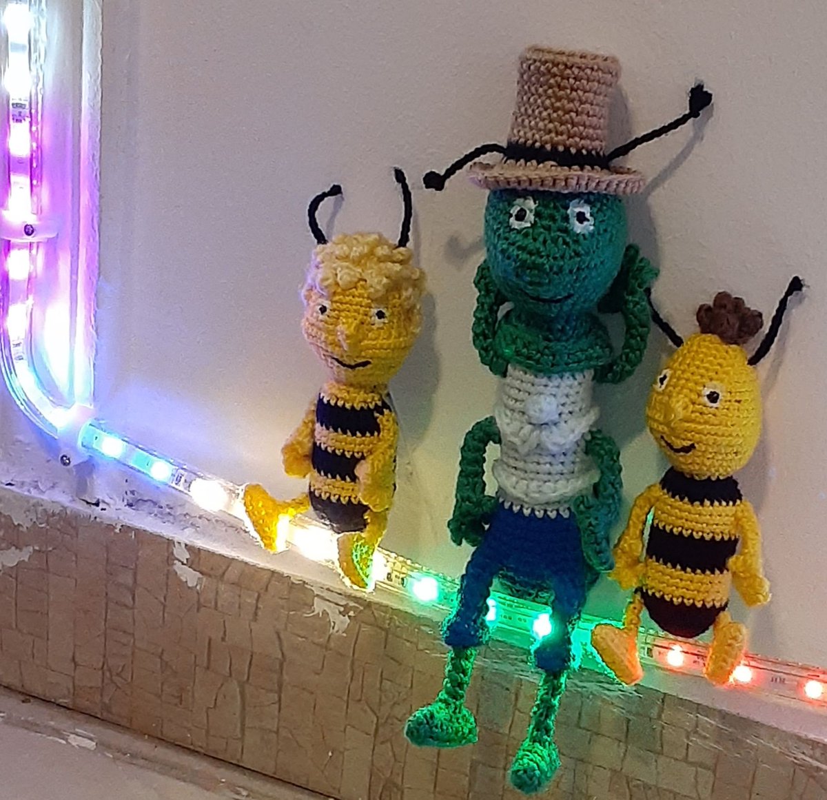 DidaDesigns2016's tweet photo. A new pattern is coming soon: Maya bee, Willy bee and Flip.stay tuned
#yarnlove #yarnaddict #yarn #hook #art #handmade #crochet #pattern #mayabee #maya_bee #willybee #willy_bee #flip #cartoon #amigurumi #kids #toys #dolls #children https://t.co/mbVL1hN6Id https://t.co/b3BMmxi0b8