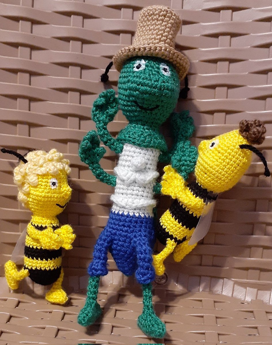 DidaDesigns2016's tweet photo. A new pattern is coming soon: Maya bee, Willy bee and Flip.stay tuned
#yarnlove #yarnaddict #yarn #hook #art #handmade #crochet #pattern #mayabee #maya_bee #willybee #willy_bee #flip #cartoon #amigurumi #kids #toys #dolls #children https://t.co/mbVL1hN6Id https://t.co/b3BMmxi0b8