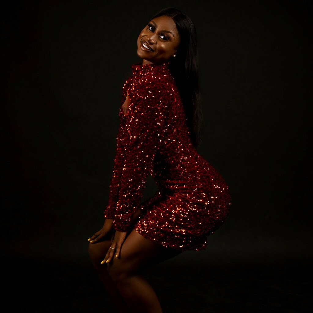 kareebaco's tweet photo. Our Black Women Crushed Wednesday!😍

#nigeria #africanbeauty #kareeeba https://t.co/spRMLzAV8m