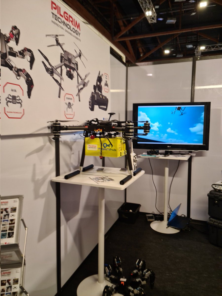 pilgriminspect's tweet photo. Notre stand est prêt sur Petrochymia

#drone #robot #robotique #industrie #industry https://t.co/0YzZDRrYMS