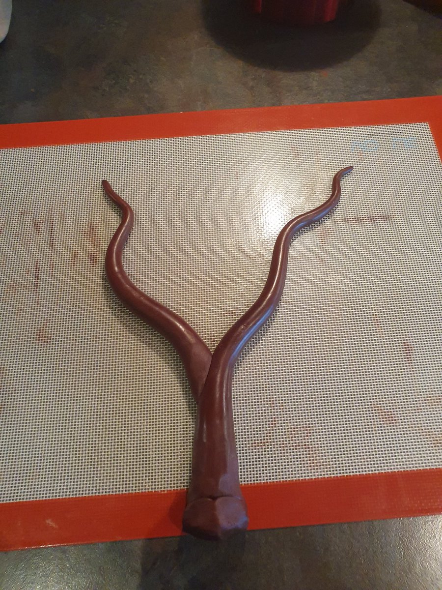 stephenbenn46's tweet image. Wee day on the chocolate and sugar yesterday @Millers_Larder wee idea for offshore Xmas #workinprogress #dreichday @RonnieKelman1 @ESS_Offshore @Shadey_B @BerrymanMoira @tonymc9 @AndrewS02536671