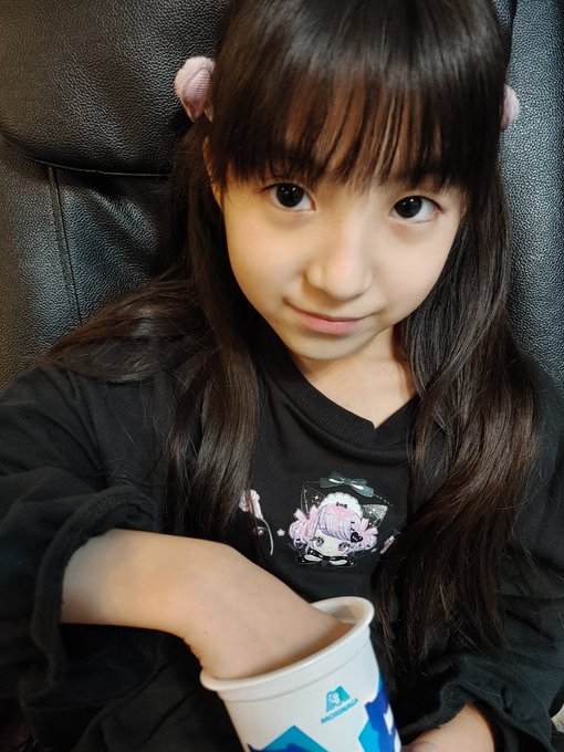 Twitterのコスプレ画像26