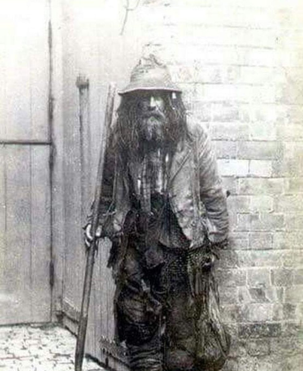 A night soil man would take away human waste to be used as fertiliser. This chap was a night soil man in Dunston, Lincolnshire in 1872