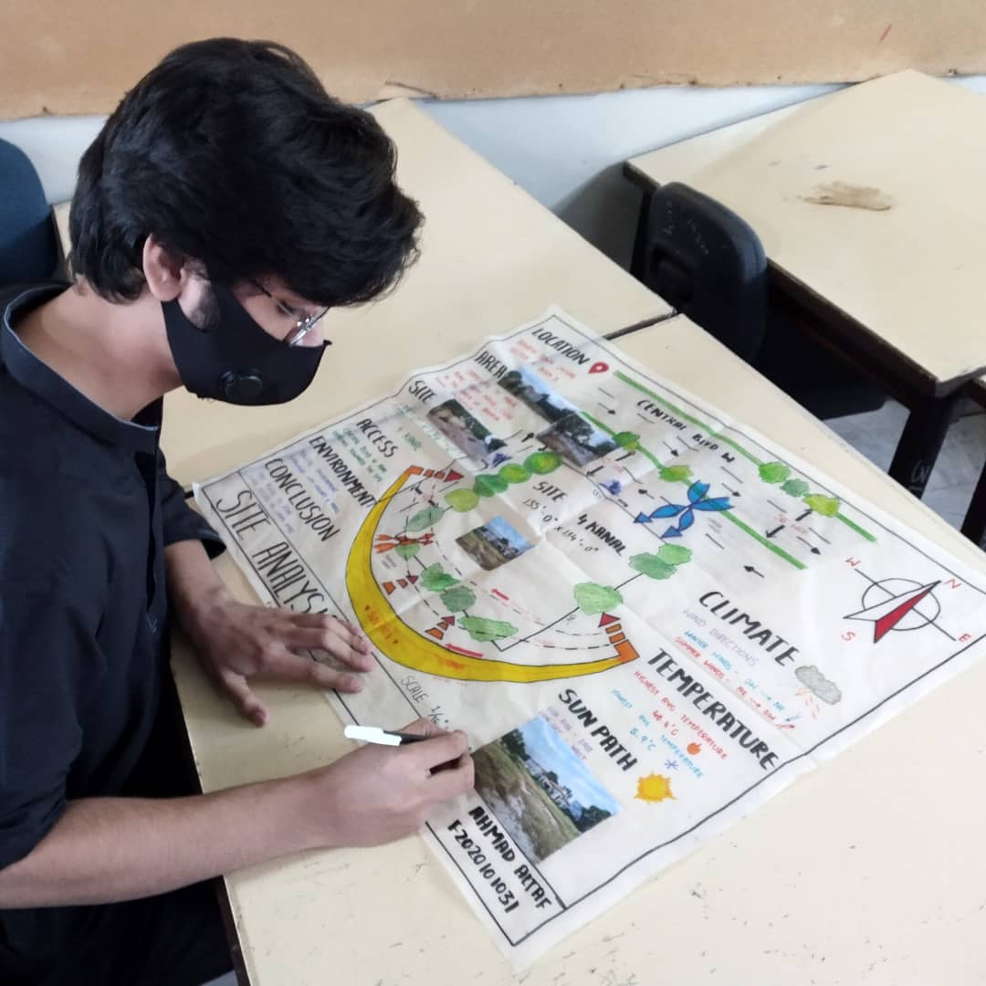 umt_sap's tweet photo. Life at umt.our hard working students.

#myumt #UMT #education #edu #architecture #lahore #umtmyfirstchoice #phd #hec #PCATP #sap #pakistan #international #follow4followback #followｍe #fineart #trendingnow #trending #trend
@umtofficial @umt_crp https://t.co/l7tUOF3MFr