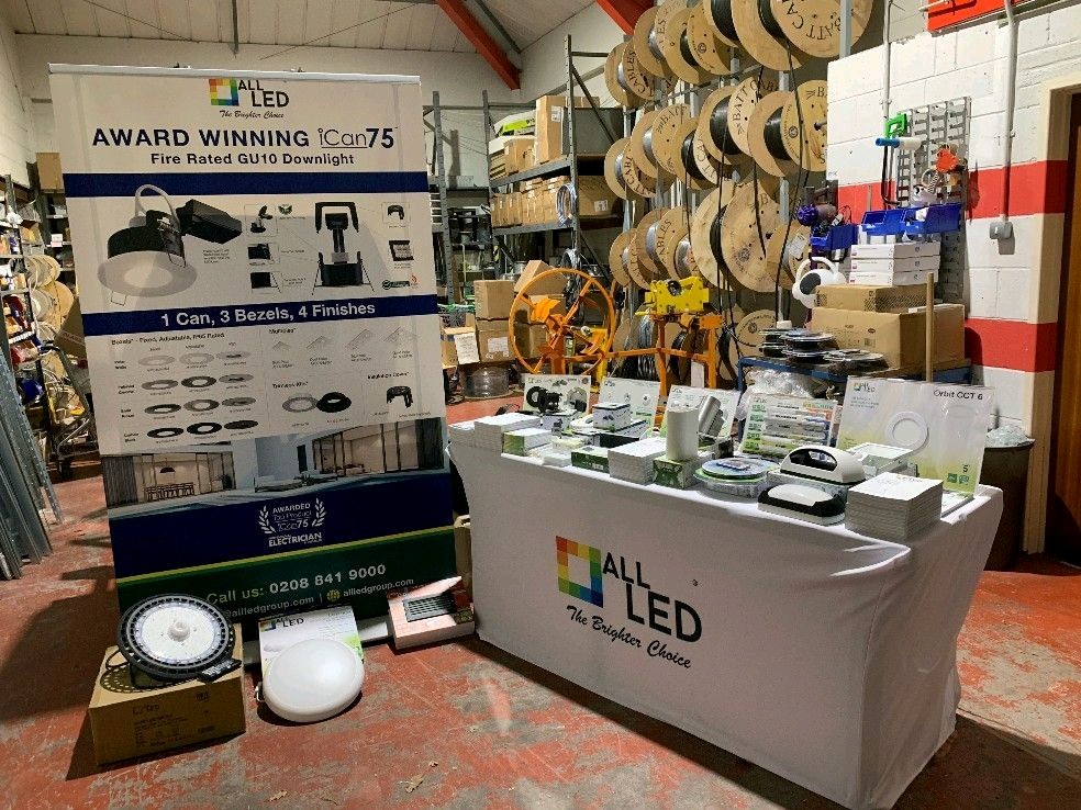 Busy start to the morning here at our Crumlin branch😁🥓🥓
@ALLLED2