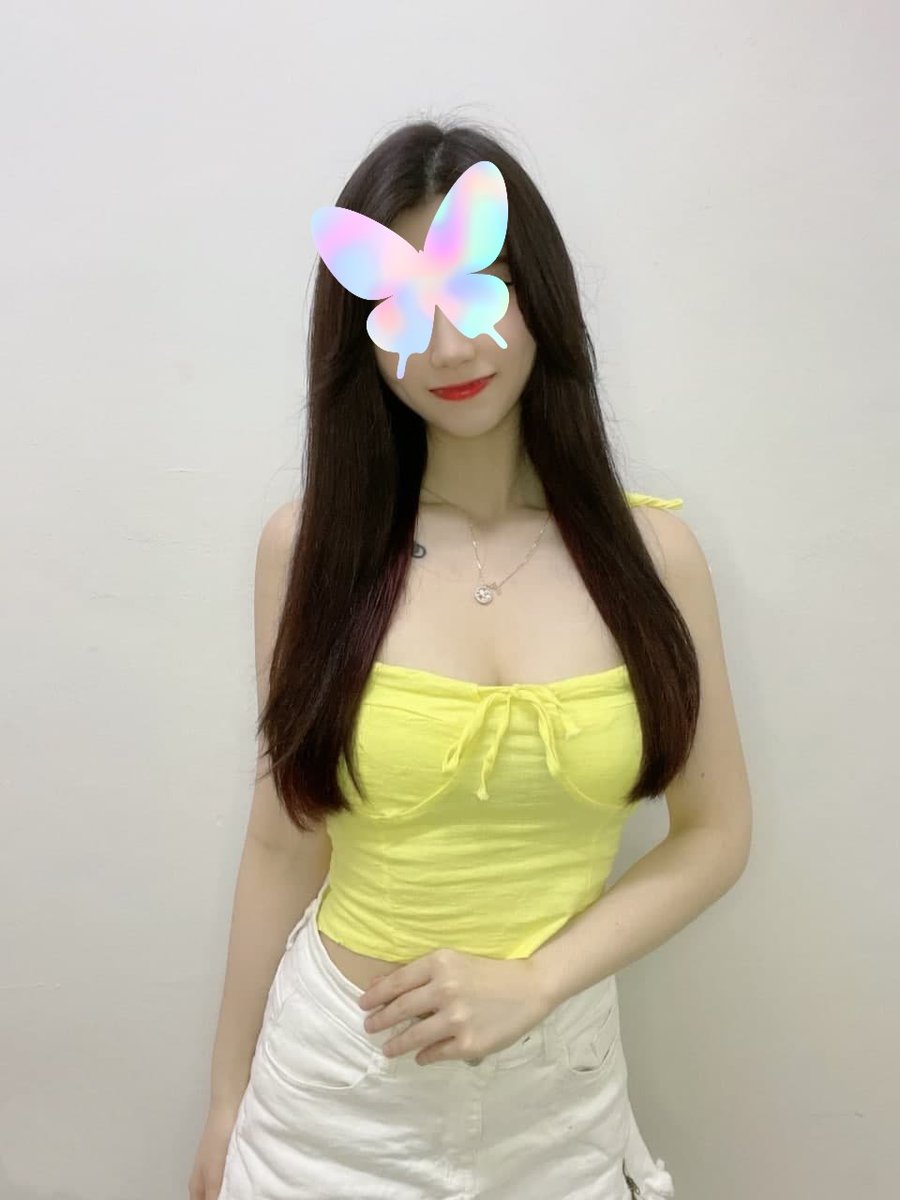 Sabahoney61's tweet photo. "โดนน้ำยังดิ้น​ โดนลิ้นจะเหลือหรอ" 😝👅
#อยากโดนเย็ดหี #เงี่ยนมาก #คอลเสียวเปิดกล้อง https://t.co/O8fsogsw1k
