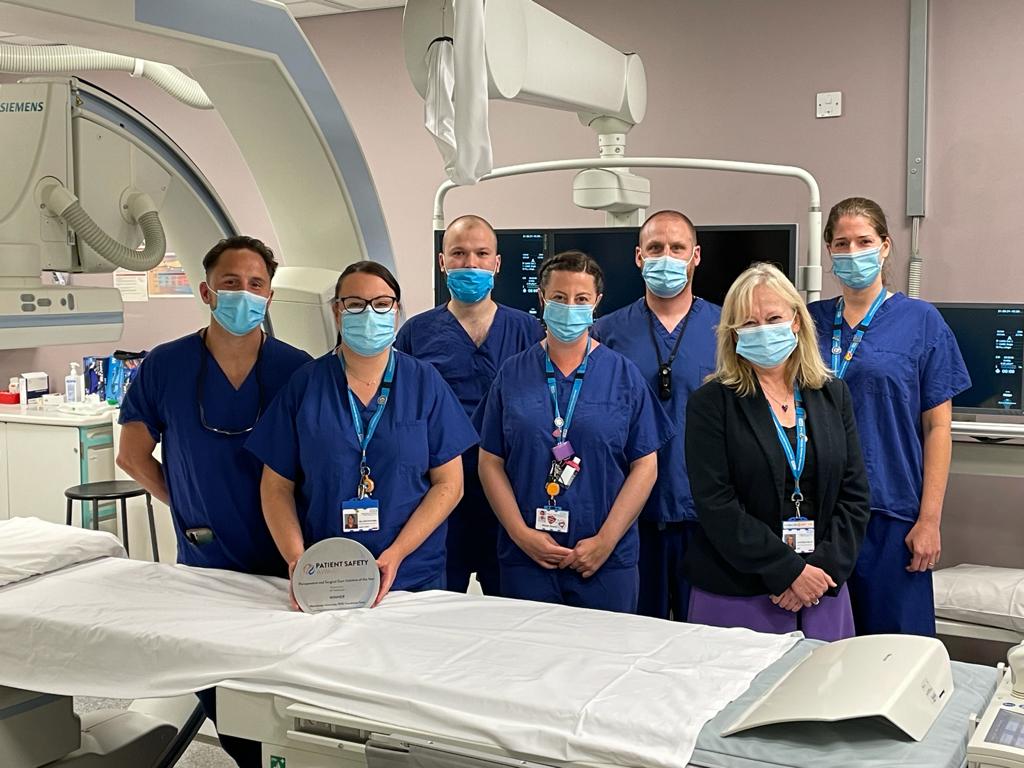 Exciting opportunity to join our expanding team of award winning Interventional Radiographers and develop your skills as an Advanced Practitioner.

Manchester is the place to be for great football, great culture, great food and great Radiographers.

jobs.nhs.uk/xi/vacancy/916…