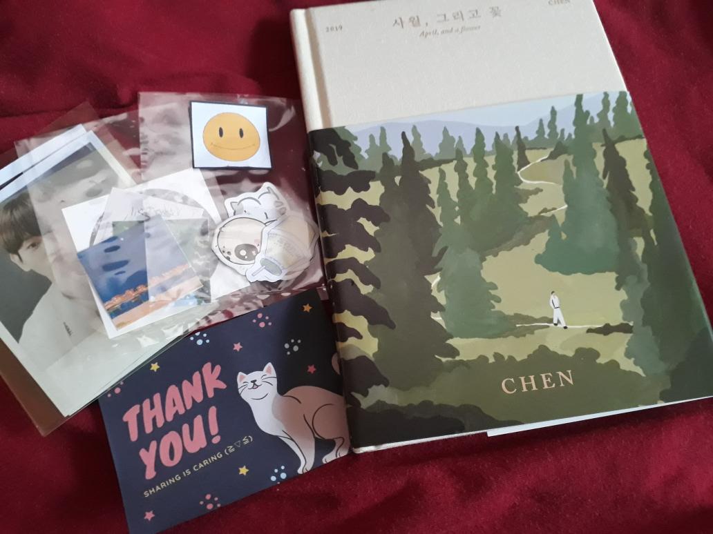 AKOAYMAYJ0NGDAE's tweet photo. Thank you so much @meomchumnida for this album! Super dami pang freebies &amp; ang cuteee. Napakagwapo talaga ni jongdae.😩❤

#MEOW_Feedbacks https://t.co/aZXqmZYMBA