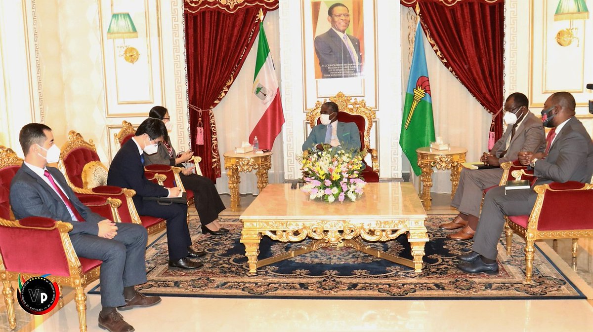 China invita a Guinea Ecuatorial a la Cumbre China-África de Dakar bit.ly/2Zx7TWw