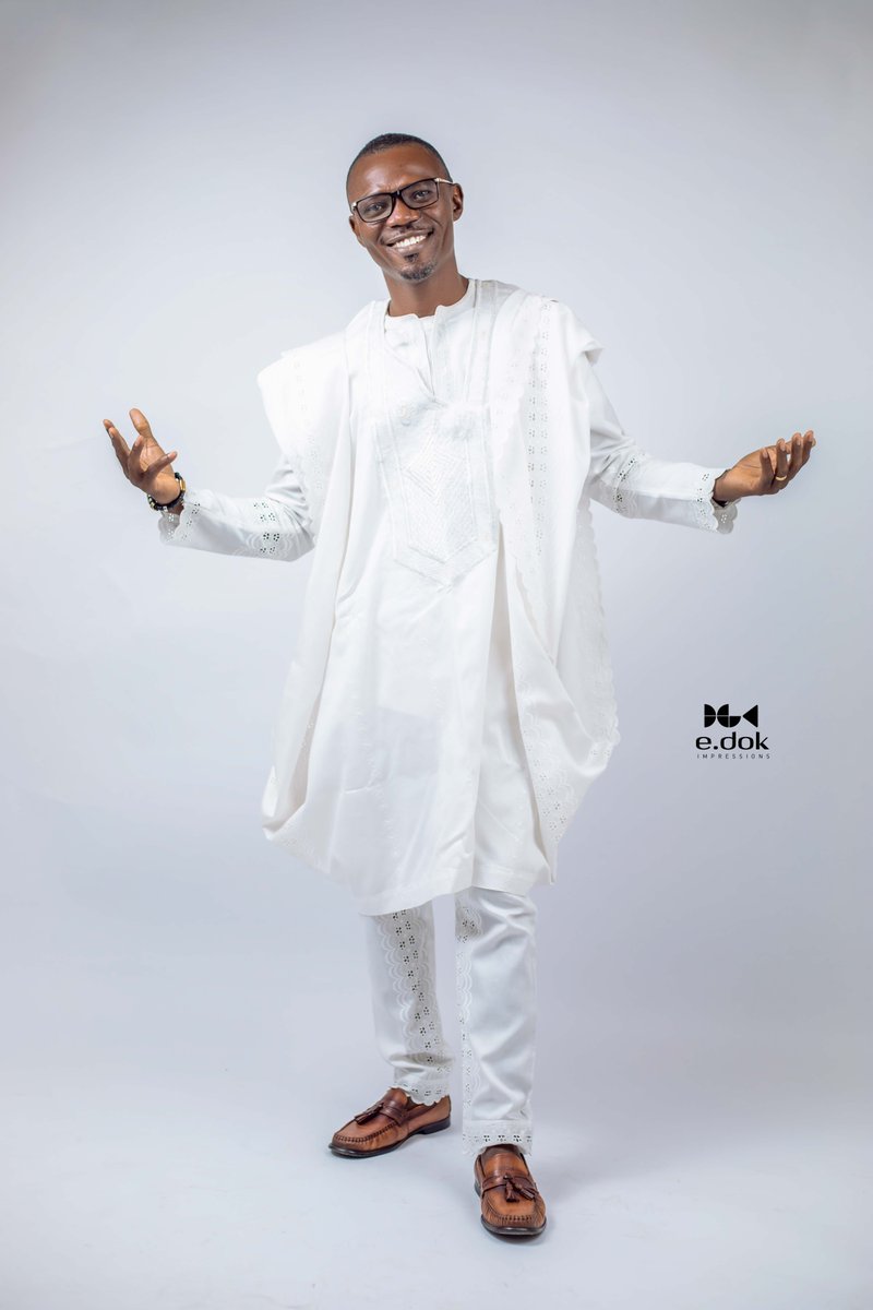 Able_Temple's tweet photo. The Lord bless you and keep you;
the Lord make his face shine on you
and be gracious to you;the Lord turn his face toward you and give you peace. Happy 50th Birthday Rev. Baffour Kyei #RevKyei50 https://t.co/i6ymceWeAV