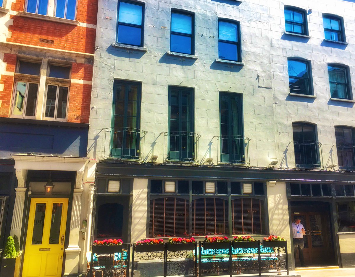 CormStrikeFan's tweet photo. The Groucho Club on Dean Street is where Strike interviews Michael Fancourt. #TheSilkworm #StrikeReadalong
๐ https://t.co/K2RZTJQwFR https://t.co/STckGj34gk