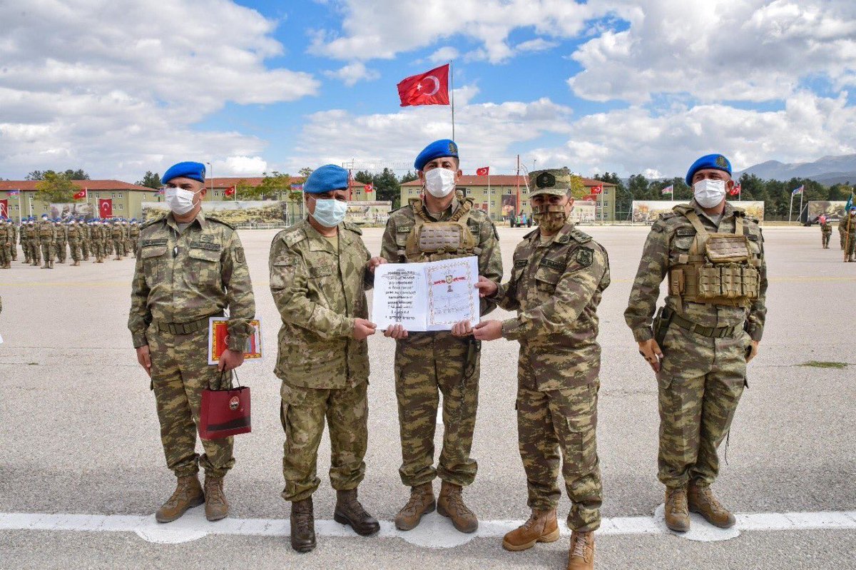tcsavunma's tweet photo. Isparta Eğirdir'de bulunan Dağ Komando Okulu ve Eğitim Merkezi Komutanlığınca, 23 Ağustos-16 Ekim 2021 tarihleri arasında, “Komando Temel Kursu” gören Azerbaycanlı 383 misafir askerî personel için kurs kapanış töreni icra edildi.
#MSB #TSK https://t.co/ghN5UbkFrq