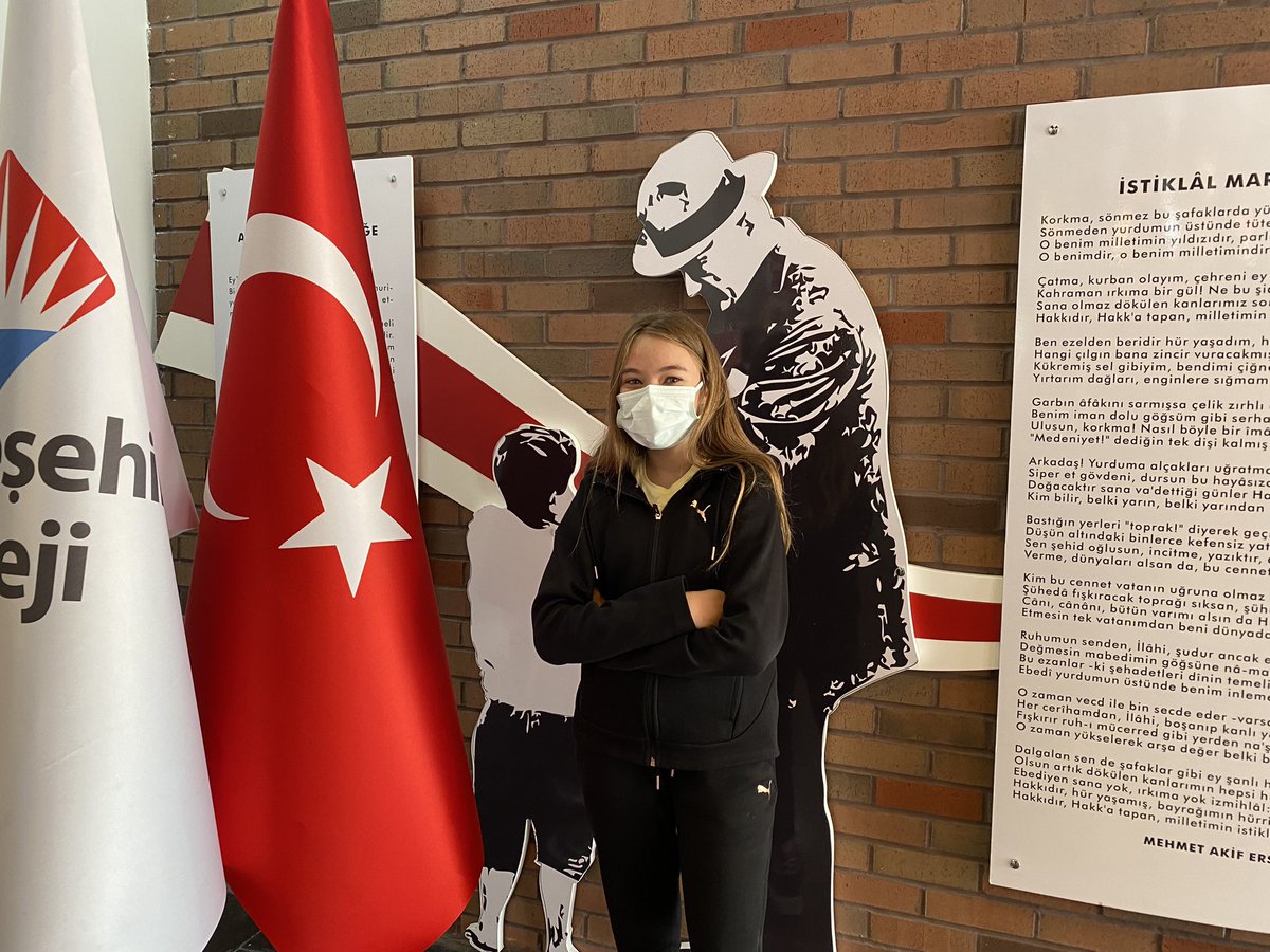 AGİS-2 Tüm soruları doğru cevaplayarak Türkiye 1.si olan 7. Sınıf öğrencilerimiz
Hilal YALÇIN ve 
Ayda ÇETİNKAYA’yı tebrik eder, başarılarının devamını dileriz. #BaşarıSeninTercihin