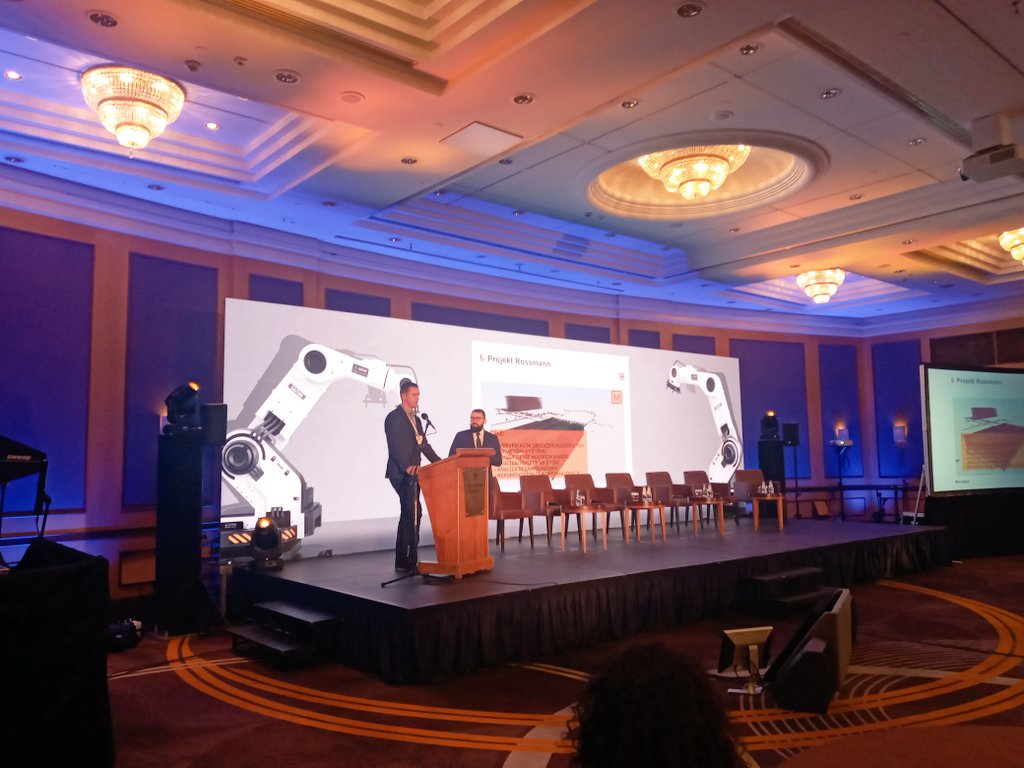 Executive Magazine tweet media