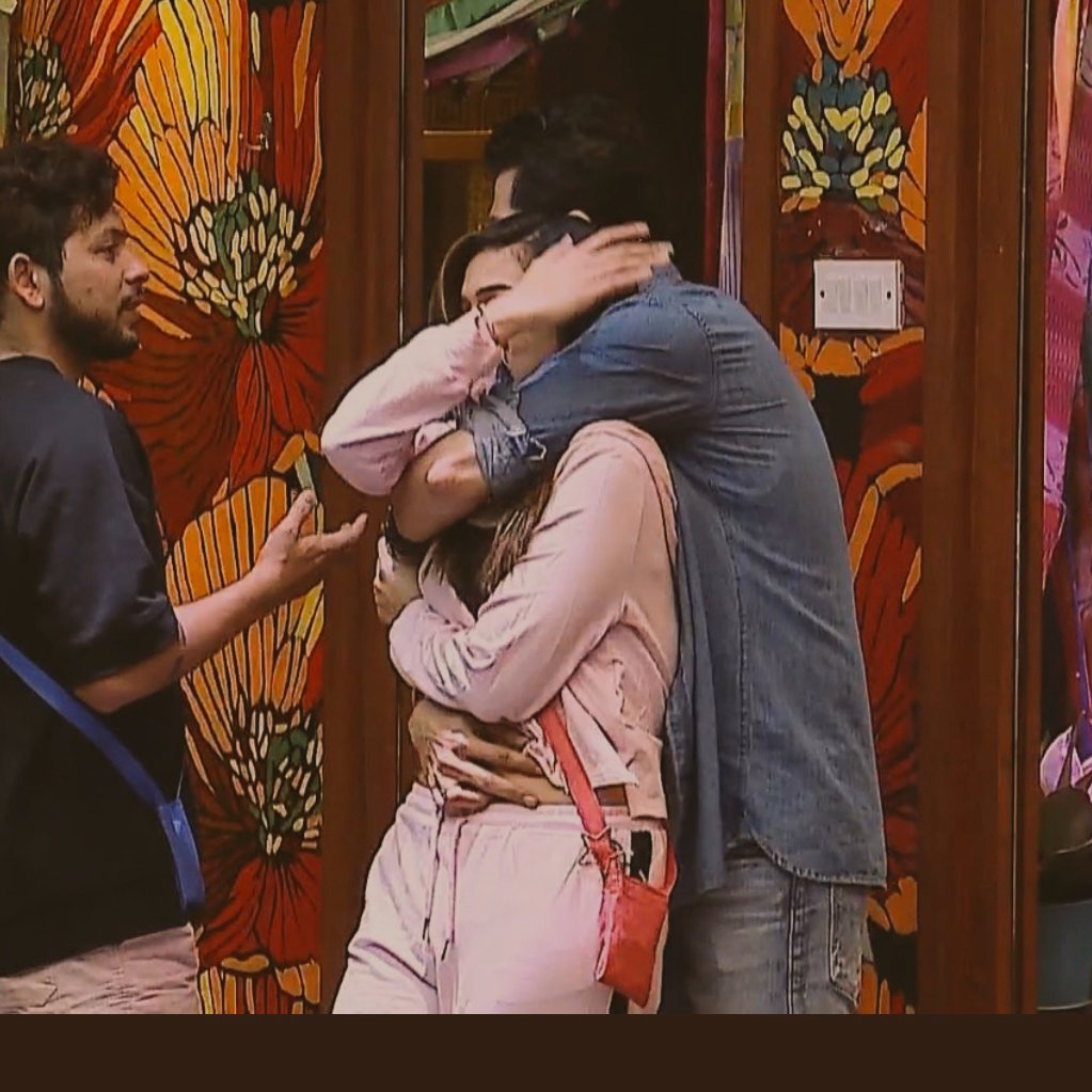 Raqesh_fan's tweet photo. #DivRa  🤩🤩
@DivRaObsessed

#RaqeshBapat #divyaagrawal https://t.co/PP0bBEt6Hl
