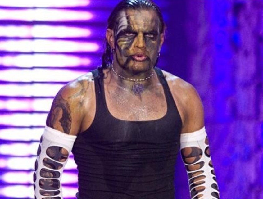 RT @Modmuffin: Wanna feel old? Here's WWE wrestler Jeff Hardy today. https://t.co/xxTWeI0Juv