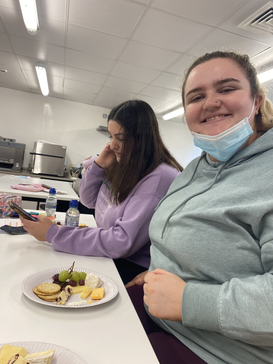 juliazgomula's tweet photo. Ending today’s food &amp; nutrition lecture with cheese tasting, lots of mixed reviews #CMFI #foodandnutrition @UlsterBizSchool https://t.co/TjH0Q0rhZr