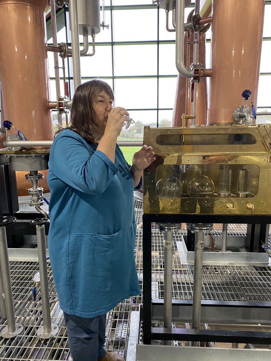 moikayd's tweet photo. Dad would be so excited to see  me switch from heads to our first spirit cut at the @ArdaraDistilled #smoke #soft #sweet #heritagereclaimed https://t.co/m8wh8fZkNS