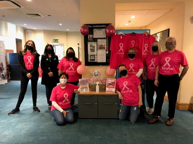 Brilliant effort from Barclays Abergavenny supporting their local NHS charity in raising funds for a New Breast Care Unit #Localcharity #Localpeoplebenefit  <a href="/BarclaysUK/">Barclays UK</a>