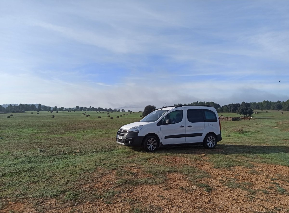 Con lo pequeña que eres y lo feliz que nos haces! 🥰

Hace 5 años Rober tenía que cambiar su coche, y los dos lo tuvimos claro... 
FURGO Y A VIVIR AVENTURAS🥳

Sin duda, la mejor decisión que pudimos tomar! 🤩

Seguimos sumando pequeña! 😎

 #furgocamper  #viajarconcamper