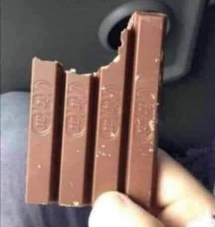 iluv2Bmom's tweet photo. If this is how you eat your @KITKAT bar then we can't be friends 🍫😋
#breakmeoffapiece #sharingiscaring #relationshipadvice #followmeformore https://t.co/vRpBXeFTIn