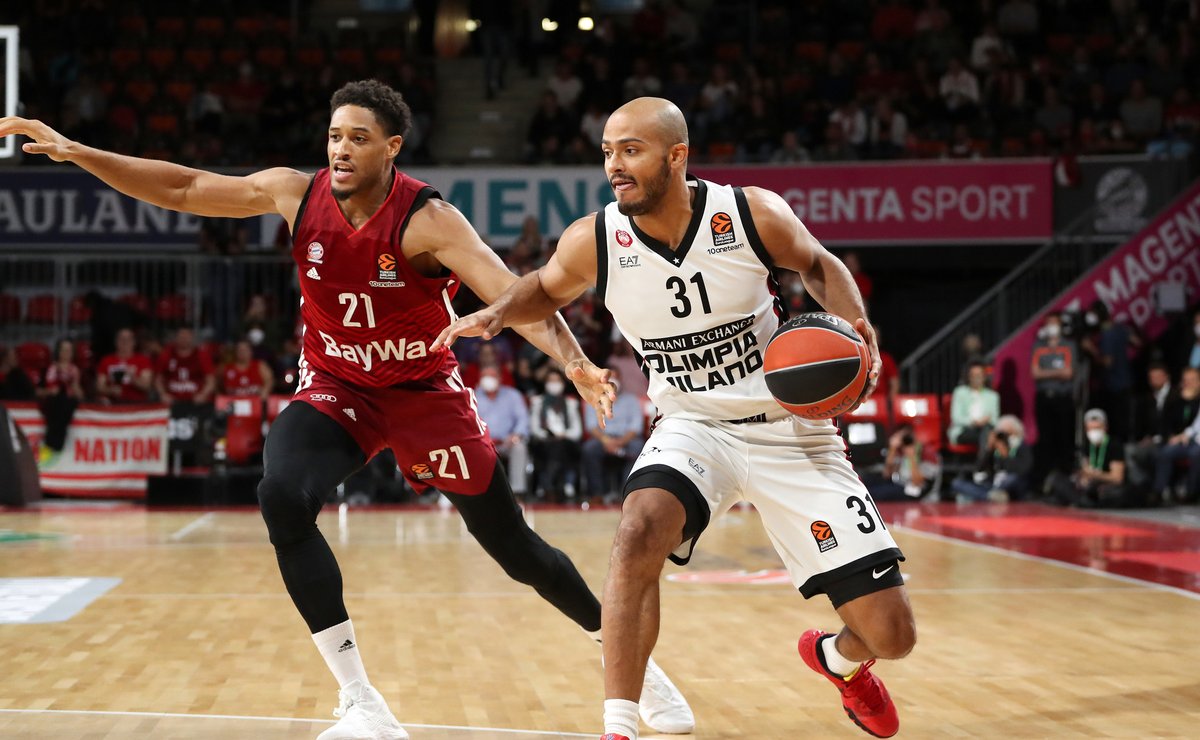 OlimpiaMI1936's tweet photo. 📽 Gli highlights dall'Audi Dome di Monaco di Baviera ⚪🔴➡ https://t.co/i2DN74eMcV
#insieme #EuroLeague #BAYAXM
@EuroLeague https://t.co/au8YQC6uIm
