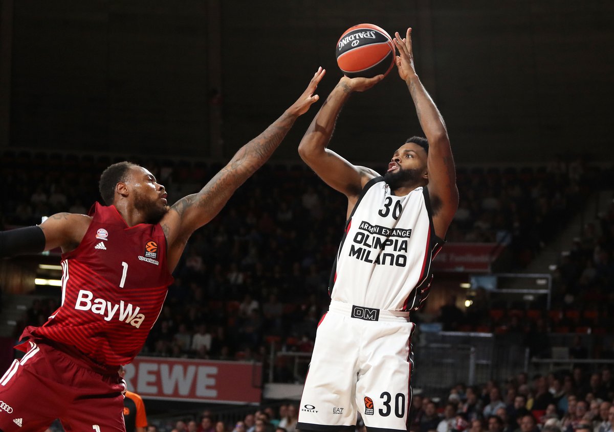 OlimpiaMI1936's tweet photo. 📽 Gli highlights dall'Audi Dome di Monaco di Baviera ⚪🔴➡ https://t.co/i2DN74eMcV
#insieme #EuroLeague #BAYAXM
@EuroLeague https://t.co/au8YQC6uIm