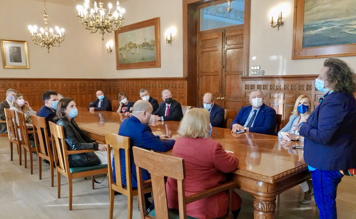 Francisco Bernabé tweet media