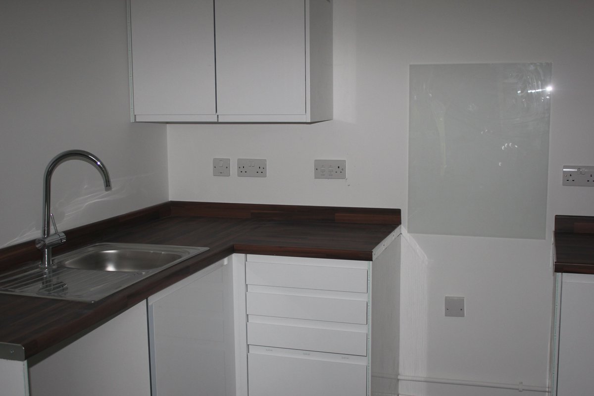 Little trip to Croxteth Grove today to visit the site team, refurbishment works are progressing well creating apartments for our client Steve Biko

#refurbishment #improvements #loveconstruction