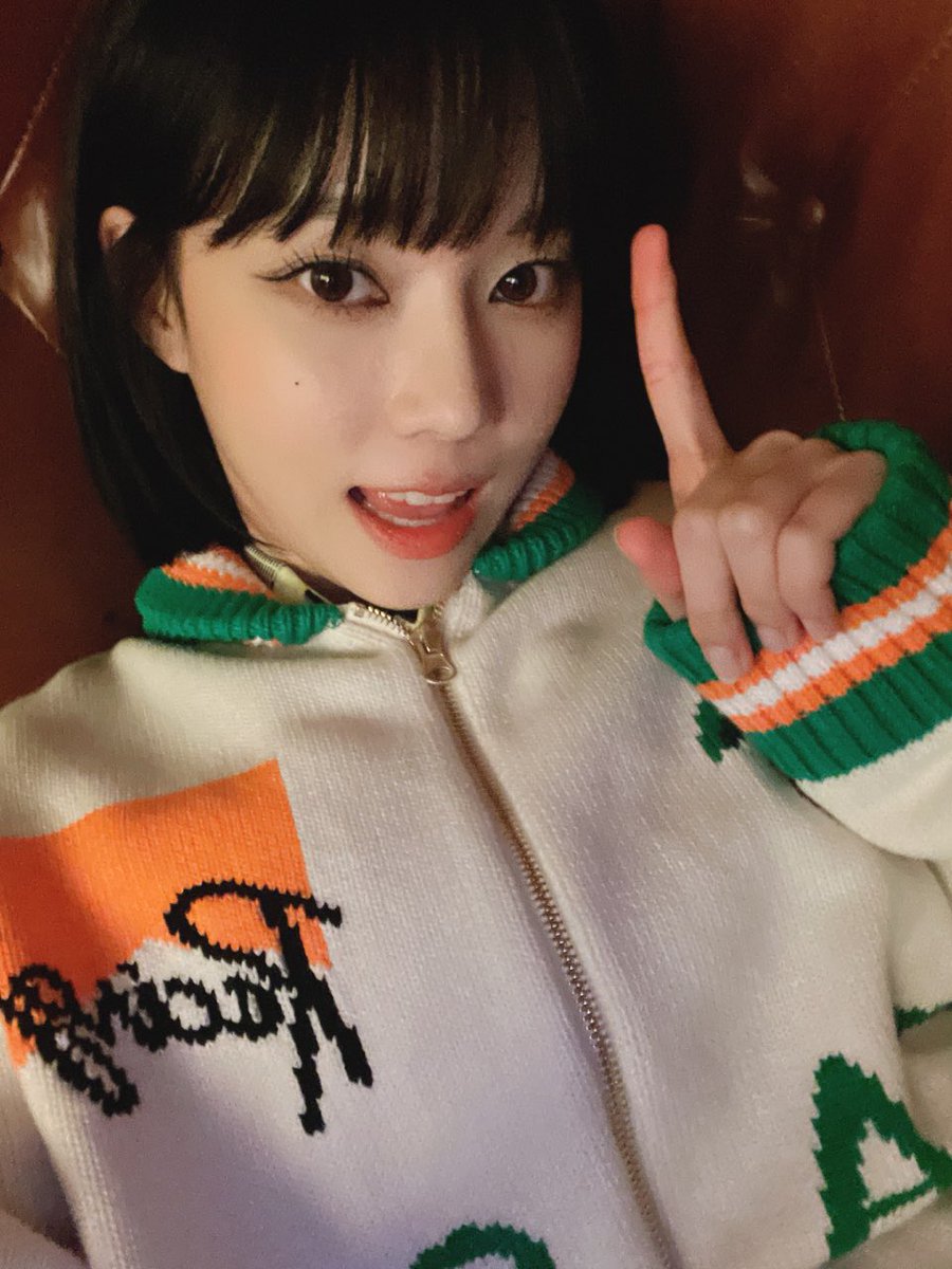 aespabbl's tweet photo. 20.10.27                       21.10.27 https://t.co/OOr0vgWFty