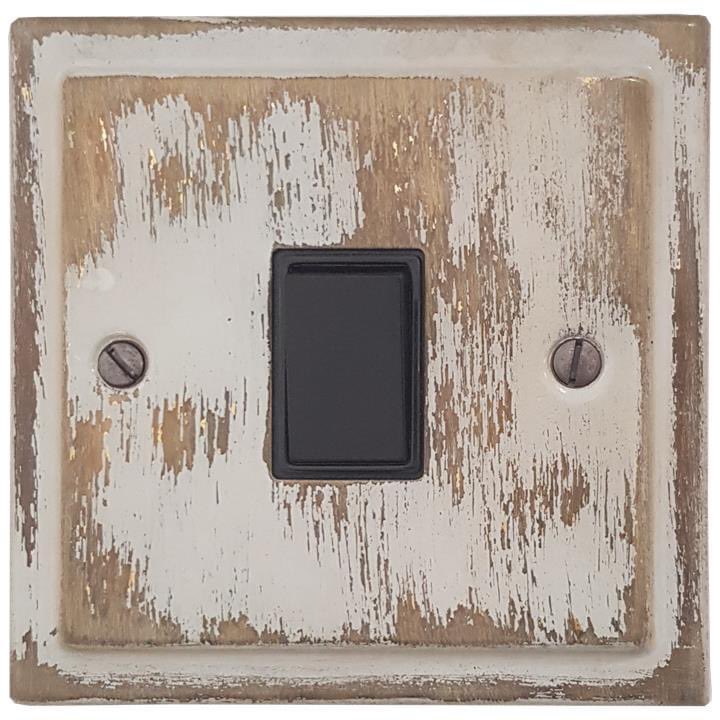 socketstore's tweet image. Introducing our brand new range of Trimline Dover Bronze sockets and switches.

The Dover Bronze finish is part of our Rustic ranges. The full range of products can be found online now!

socketstore.co.uk/products/socke…

#bronze #doverwhite #decor #homeelectricals #socketsandswitches