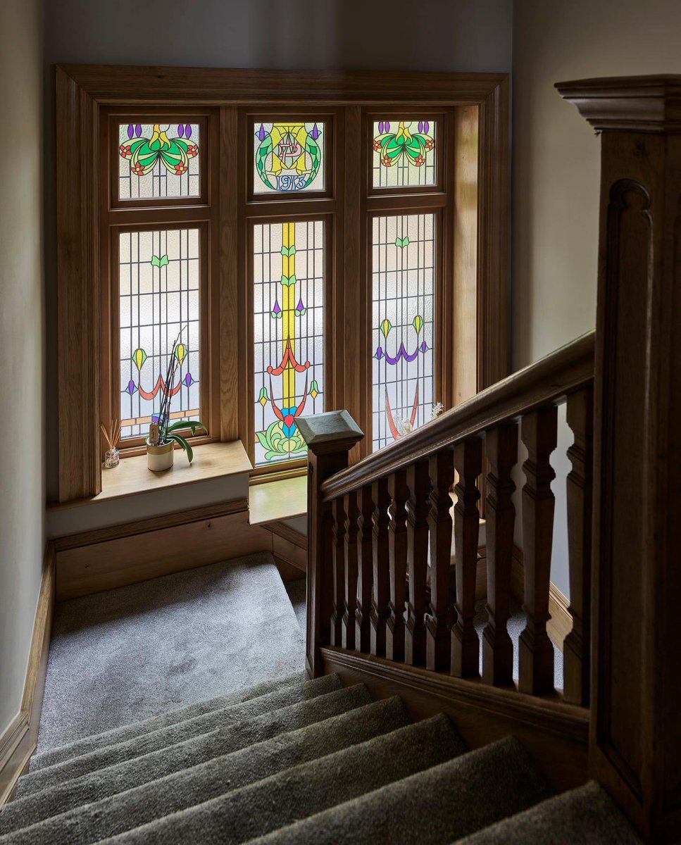 swift_timber's tweet image. How amazing do our doors and windows look 😍 Fabulous design work by @orangedesignstudio, so elegant and simply stunning. So honoured to have been a part of this project. #timber #bespoke #doors #windows #engineeredwood #fenestration #construction #arcitecture #design