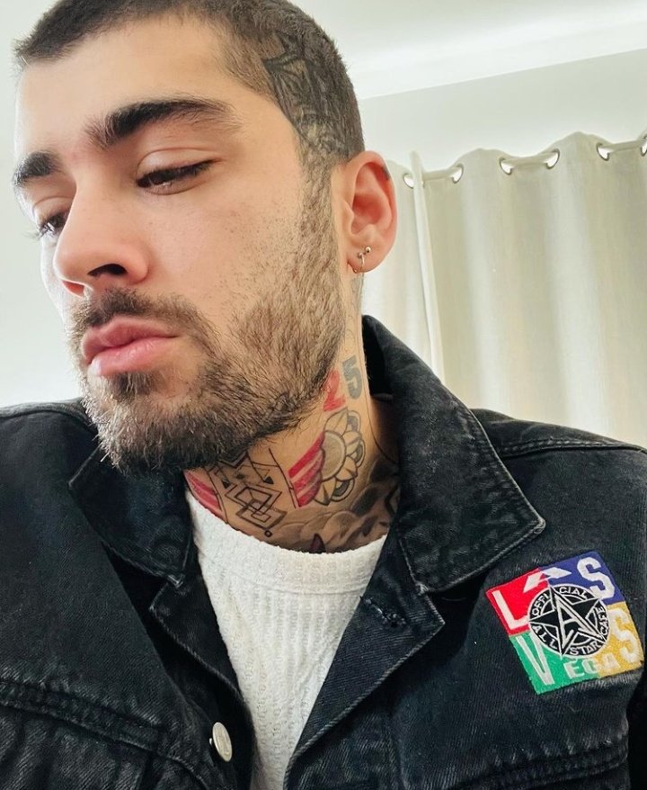 laaauuriii12's tweet photo. #FreeZayn #nobodyislistening #streamzayn #FreeZayn #FreeZayn @zaynmalik 
¡¡HACER STREAM AL NOBODY IS LISTENING!! https://t.co/A5KMV5FmEs