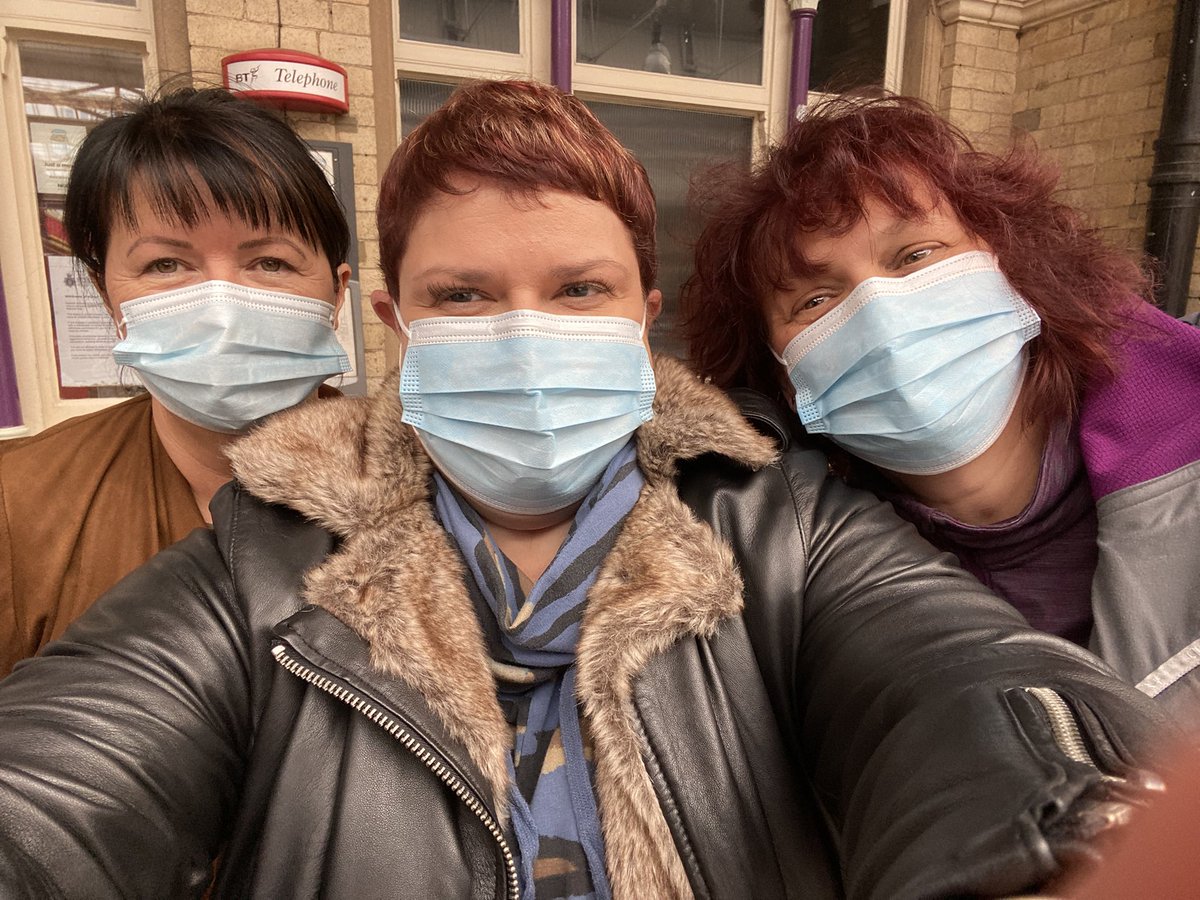 Claire Smith 🧩💜🍎 tweet media