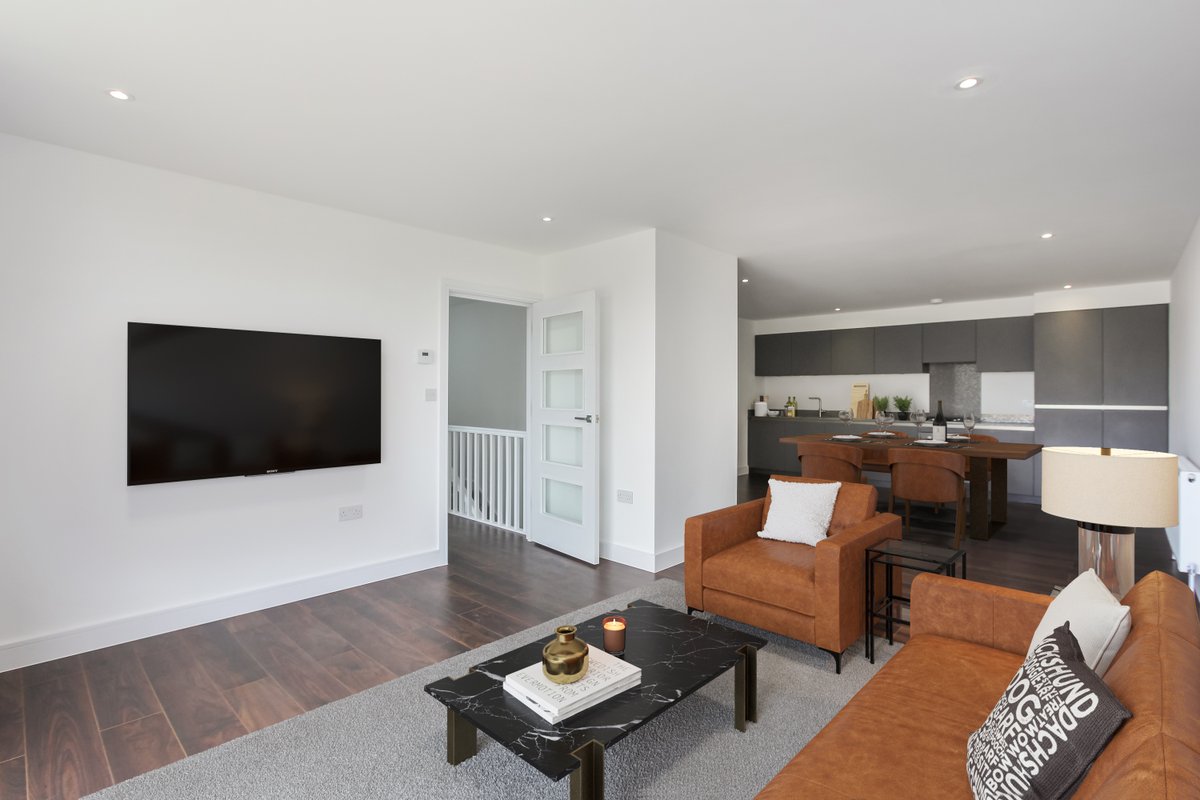 KALMARs is very excited to be hosting an Open Day for the New Bermondsey Apartments this Saturday, 30th October. 171-177 Ilderton Road, SE16 3LA.

- Help to Buy available for 1 and 2 beds.
- £1,000 legal fee contribution available*
- New build

Contact Marc Faure on 020 7940 7980