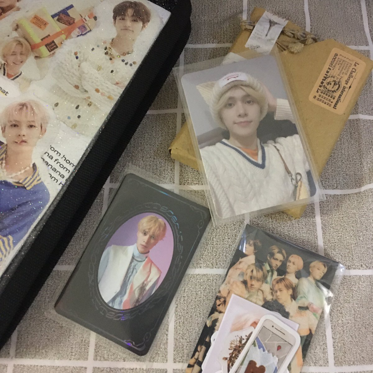 yeonsungcart's tweet photo. 💌 : @qiankart #QNKproofs
Helloooo this is the prettiest packaging Ive ever received 🥺 tysm for packing it very well and for letting me adopt meowdery and dery's ybc! Super bilis din mashipout and dumating 🤩 https://t.co/N1Z23dgJsj