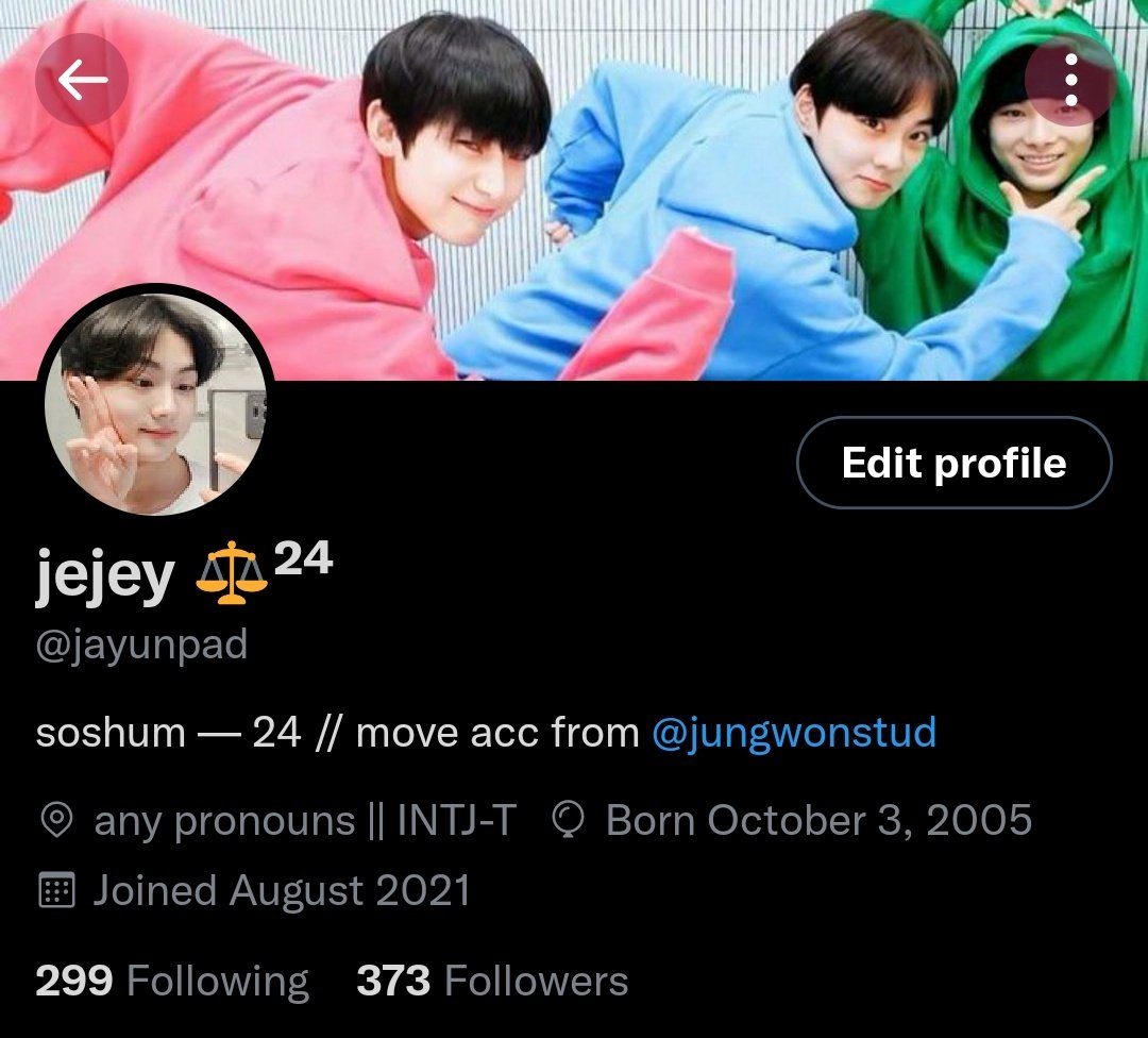 jungwonstud's tweet image. alo aloooo aku bakal logout acc inii, yang mau mutualan di akun @jayunpad ayoo bangett 🤩