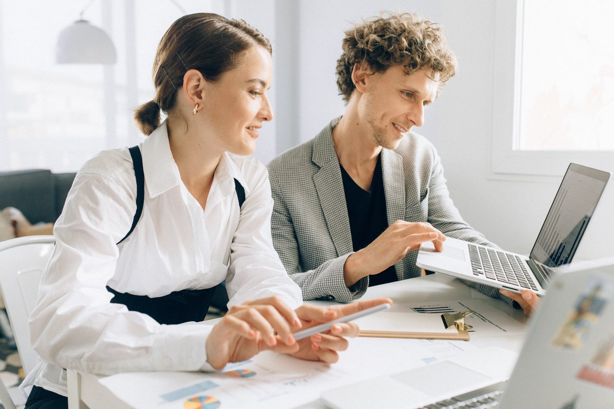 jgrgroup's tweet photo. Vacancies available now:
#MedicalSecretaries
#Administrators
#PurchaseLedgerClerks
#CustomerService Administrators
#Receptionists
#BookingClerks
#Sales Administrators
#ClinicalTrials Assistants
Register today - hayley@jgr.co.uk or daniel@jgr.co.uk https://t.co/6syKEXblZL #jobs https://t.co/4jbGzF616h