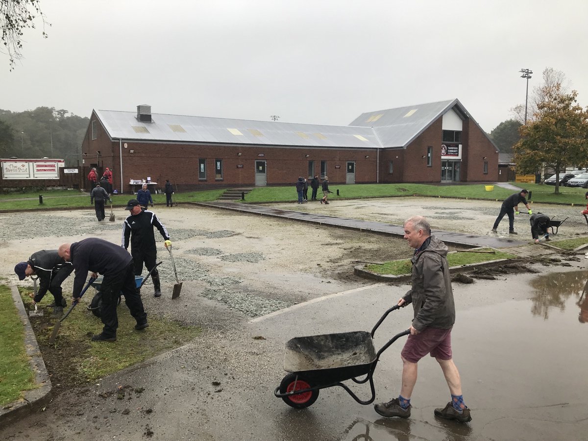 mallott1's tweet image. Great work by all @LionsTavistock @TavistockTC, Robey Trust and amazing donations/support from @BuildingTinhay and @CentreHire - real community effort with yummy goodies too! 🍰☕ read more:
tavistockcommunityfc.co.uk/news/many-hand…!