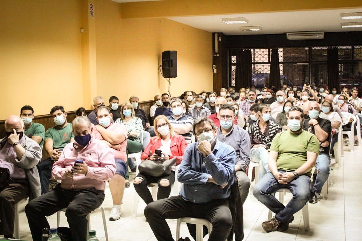 joselosuinau's tweet photo. Con una gran participación de compañer@s de diferentes sectores de trabajo, de ámbito público, privado y municipal la corriente sindical EN LUCHA realizó un encuentro de Delegados preparando el XIV Congreso del PIT CNT https://t.co/bBNuFFRwb9