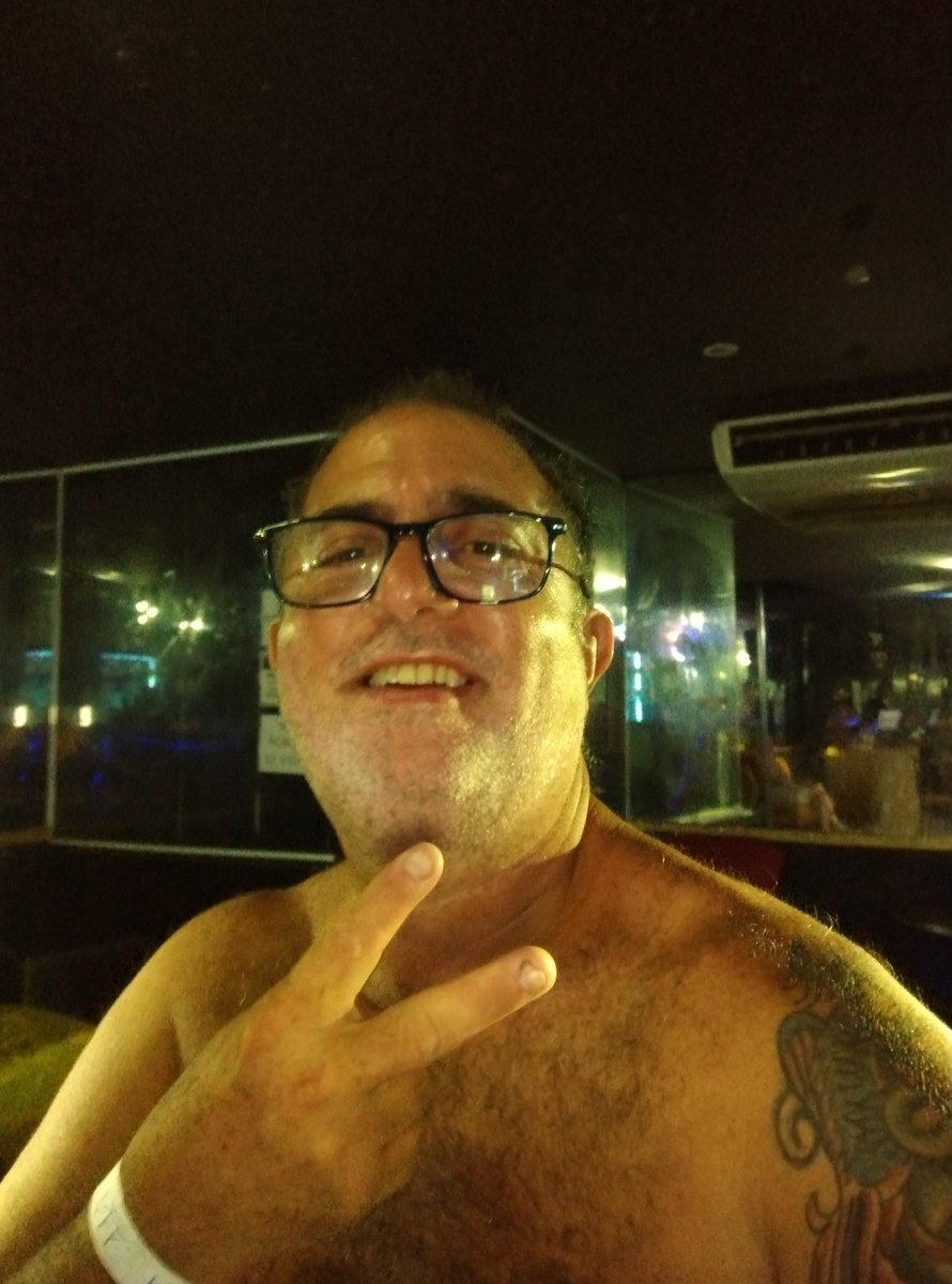 PissedFucker's tweet photo. Em um rolê por ae num fds qualquer https://t.co/eaKWezTkuW