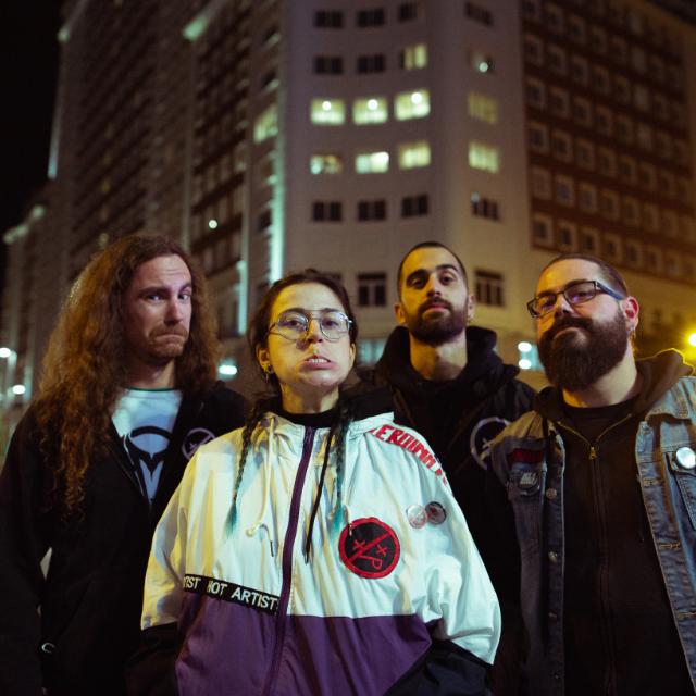 XpresidentX_XpX's tweet photo. La semana pasada estuvimos grabando lo nuevo y con la sesión de fotos promocional con el nuevo fichaje. ¿Quién formará parte del gobierno? ¿Cuáles serán las nuevas consignas? #rapmetal #rapmetalespaña #numetal #numetalneverdie #rapunk #rapmetalband #numetalband #hcxband https://t.co/rl0mxZdh3t