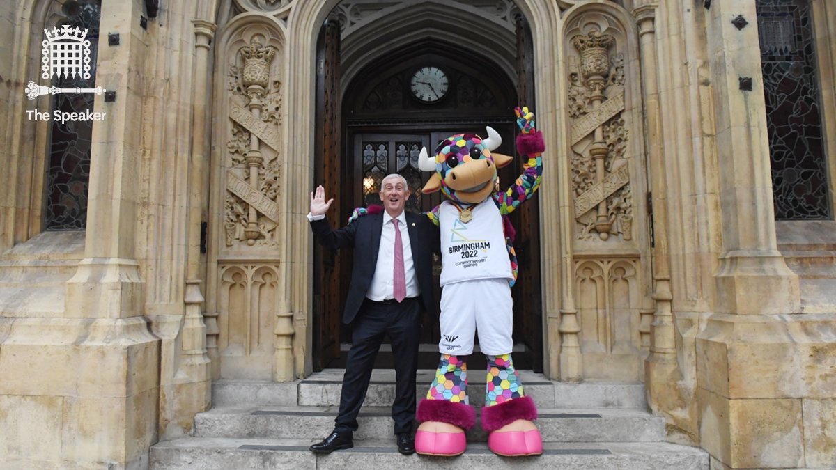 Speaker and Perry outside 