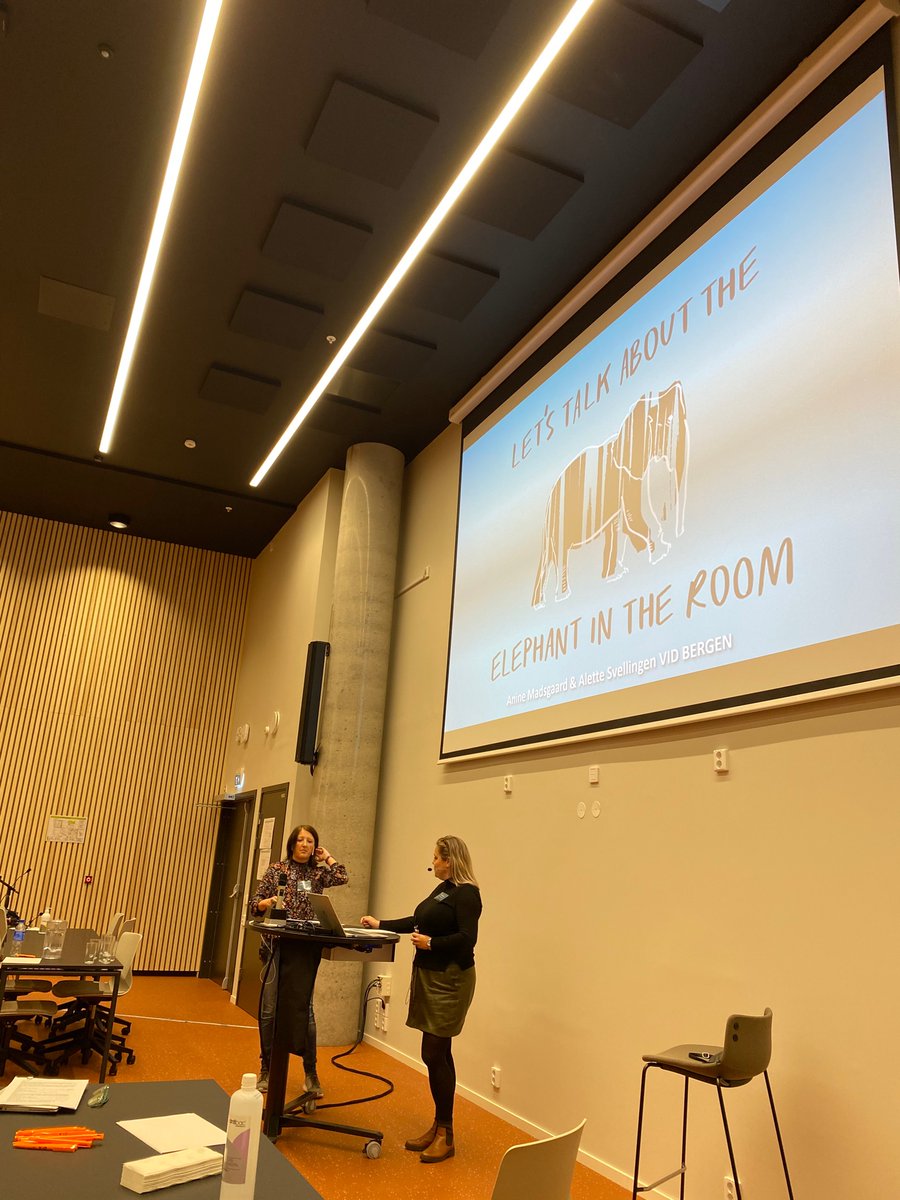 FutNurse's tweet photo. Conference time! Sluttkonferanse @vidhogskole med fokus på #simulering som pedagogisk metode og livslang læring. @pdieckmann fra #CAMES holdt åpningsinnlegg, Anine og Alette diagnostiserte elefanten i rommet. Takk til @forskningsradet for støtte! Program: https://t.co/mVsl2I64Hw https://t.co/ODyTdNtbf1