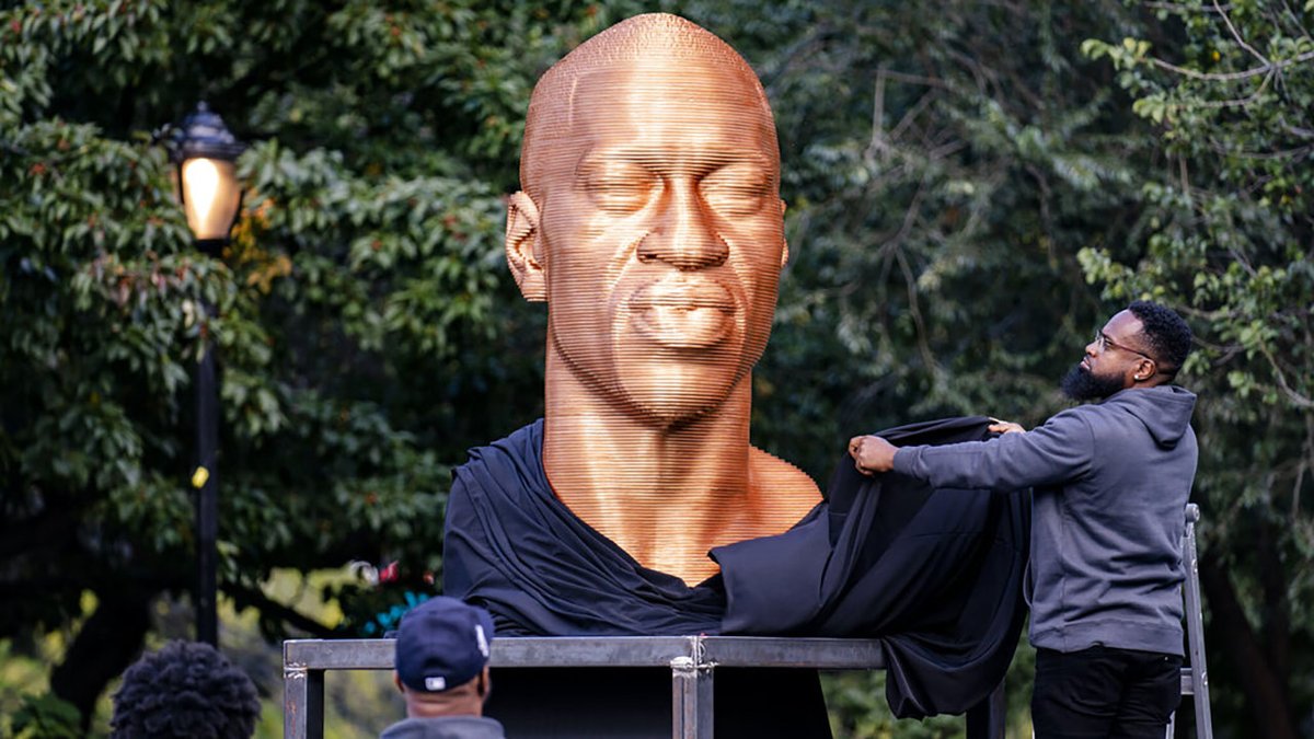 myfox8's tweet image. 'Parks and Recreation' actor charged with vandalizing George Floyd statue trib.al/1gcwaz1