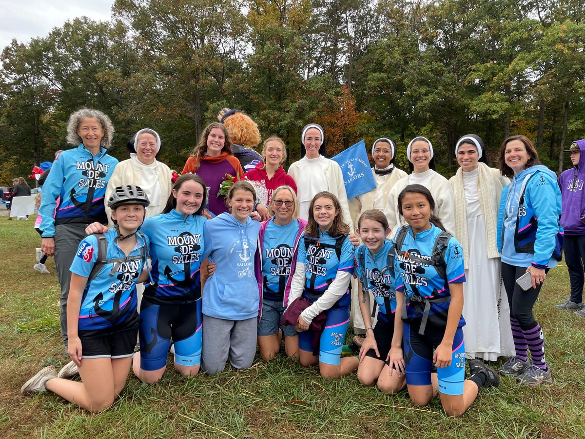 This week our MDSA Mountain Bike team had their final race of the year. Congratulations ladies on an amazing season! #sailorspirit