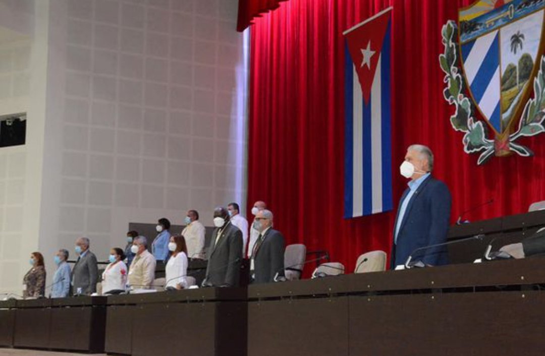 Cynthia13170010's tweet photo. #LaRazonEsNuestroEscudo https://t.co/q7hnWYEWRY