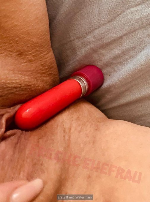 Danke f&uuml;r den super Spa&szlig;macher f&uuml;r die Handtasche!! @xxxx3xxxx27 bestellen k&ouml;nnt ihr den hier;) Jetzt<a href="/tag/pregnant"class="tags"><span>#pregnant</span></a><a href="/tag/fremdbesamung"class="tags"><span>#fremdbesamung</span></a>