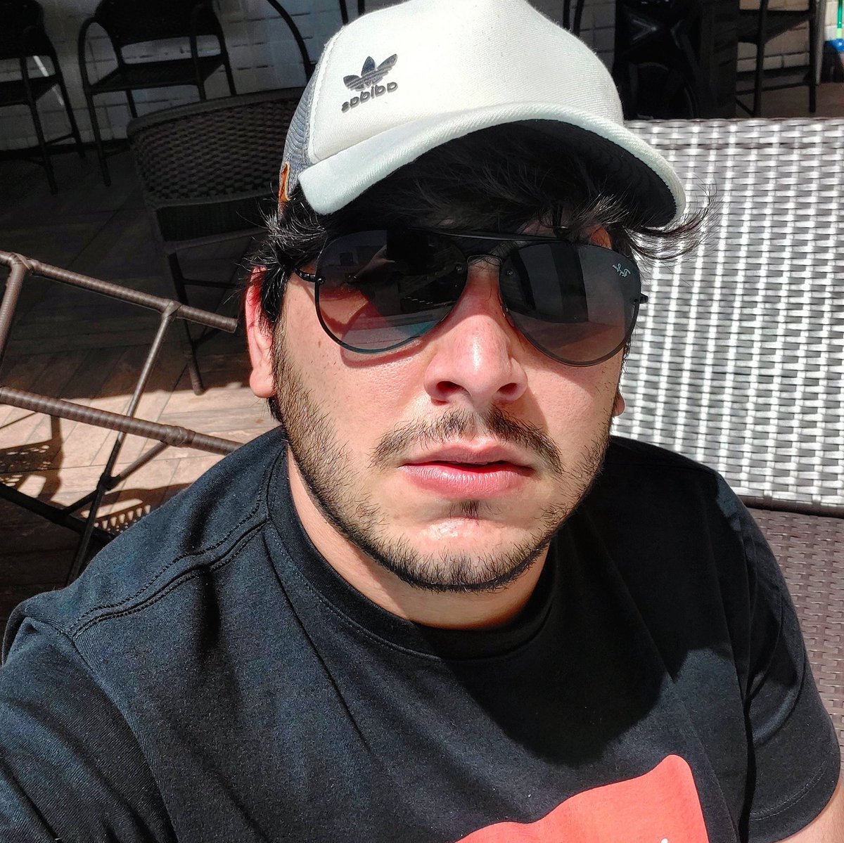 LuanFragas's tweet photo. #NewProfilePic https://t.co/uomKDi2aNn