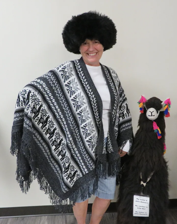 AlpacaByJaca's tweet photo. Our Andean Wrap features colorful knit patterns include black, grays, browns, tans, turquoise, and white! Other ruanas have hoods or fringe and are reversible! https://t.co/0DHOyl6dou